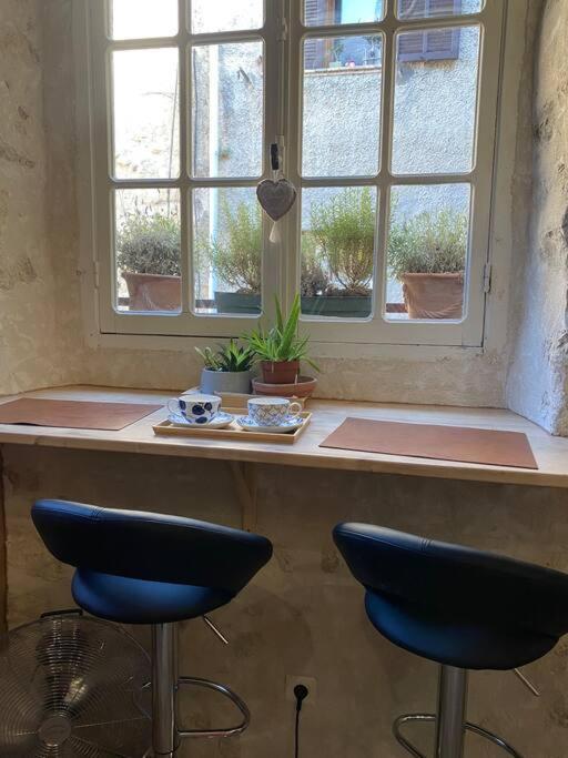 Loft En Plein Coeur Du Village Saint-Paul-de-Vence Exterior photo