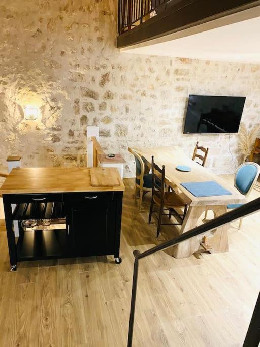 Loft En Plein Coeur Du Village Saint-Paul-de-Vence Exterior photo