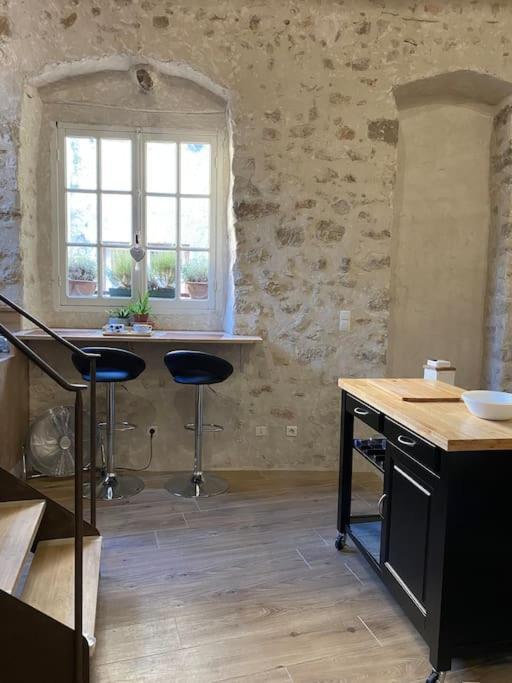 Loft En Plein Coeur Du Village Saint-Paul-de-Vence Exterior photo